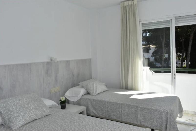 ¡Nuevo! Zona Tranquila Cerca De La Playa De La Carihuela Lejlighed Torremolinos Eksteriør billede