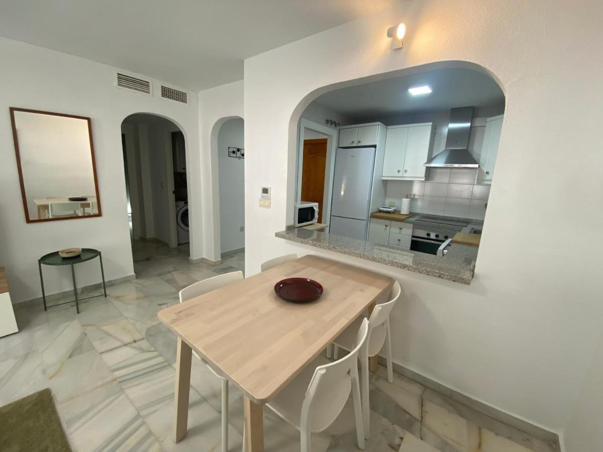 ¡Nuevo! Zona Tranquila Cerca De La Playa De La Carihuela Lejlighed Torremolinos Eksteriør billede